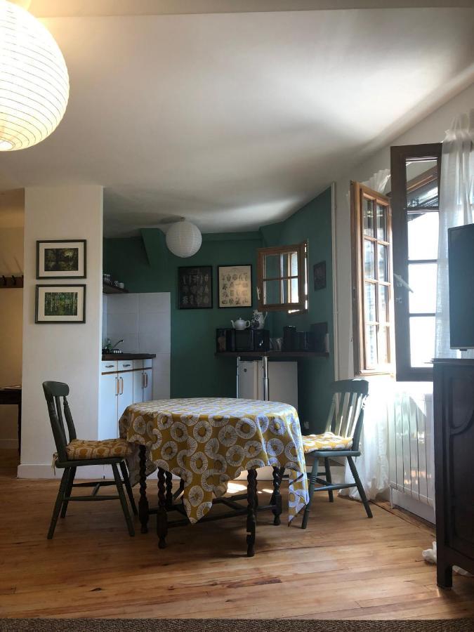 Jasmin 1 Jeanne D Albret Apartment Navarrenx Exterior photo